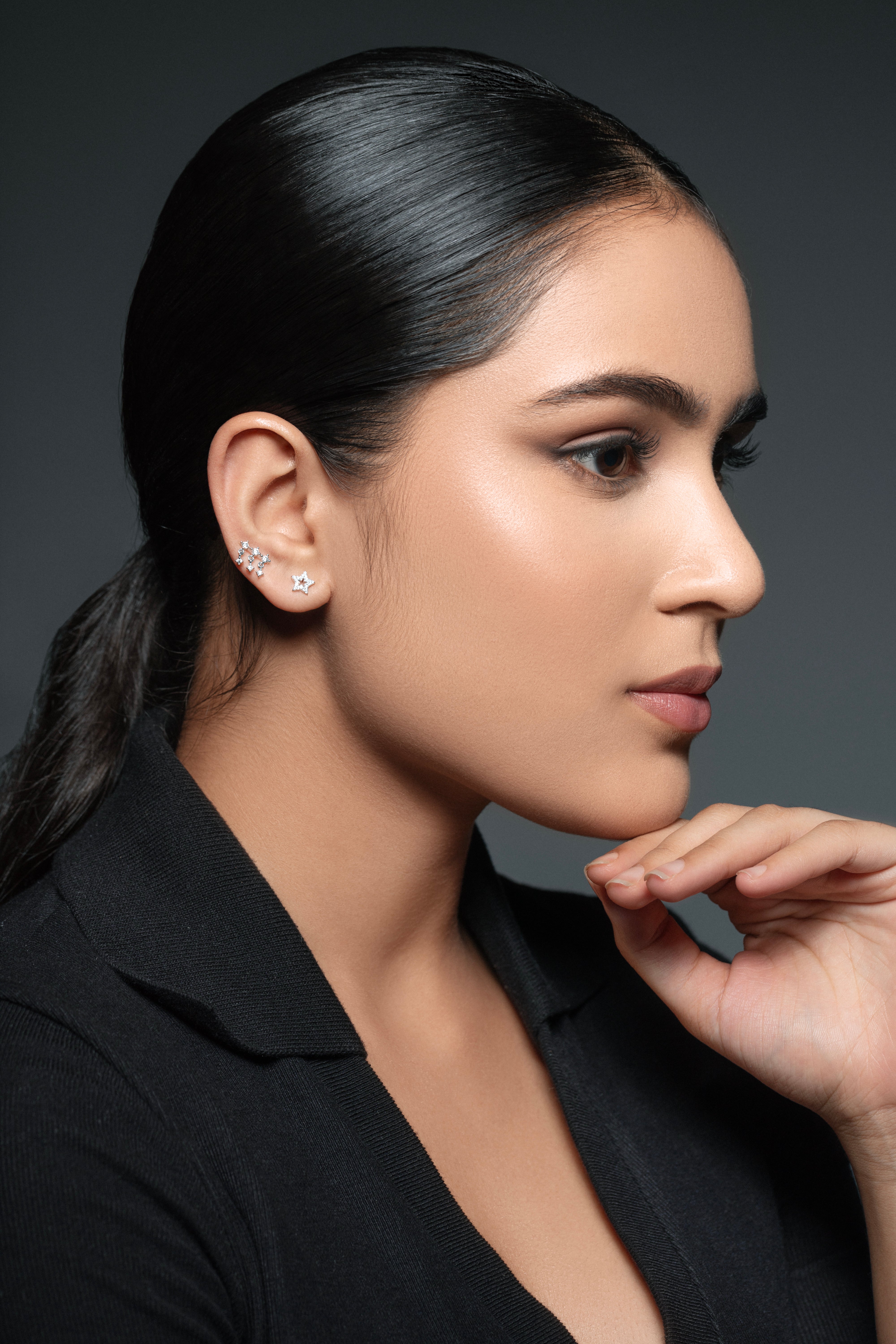 Linear droplet climber stud earring
