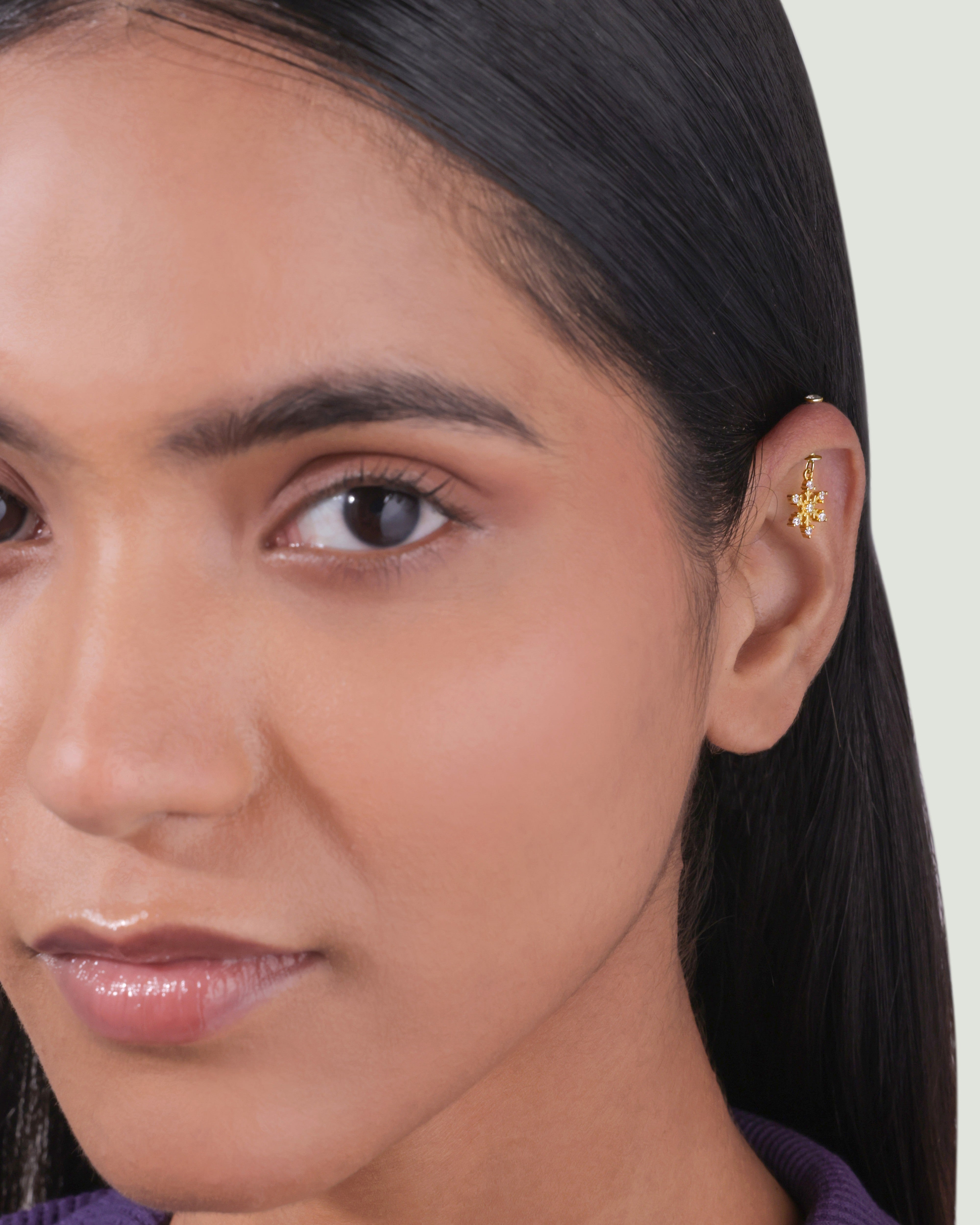 'Ice on ear' Snowflake - screw Helix Hanging