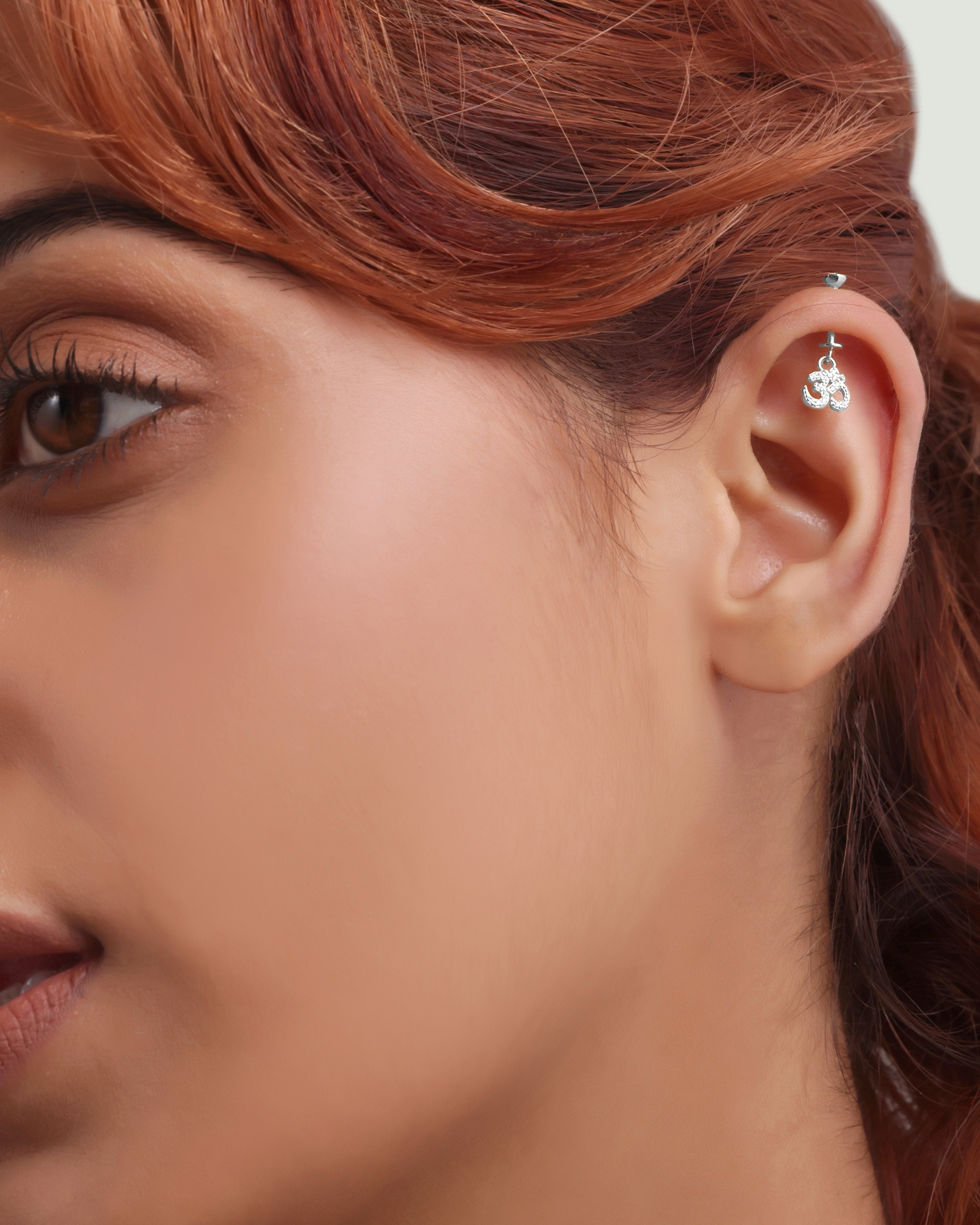 AUM ( OM ) - Fine screw Helix Hanging