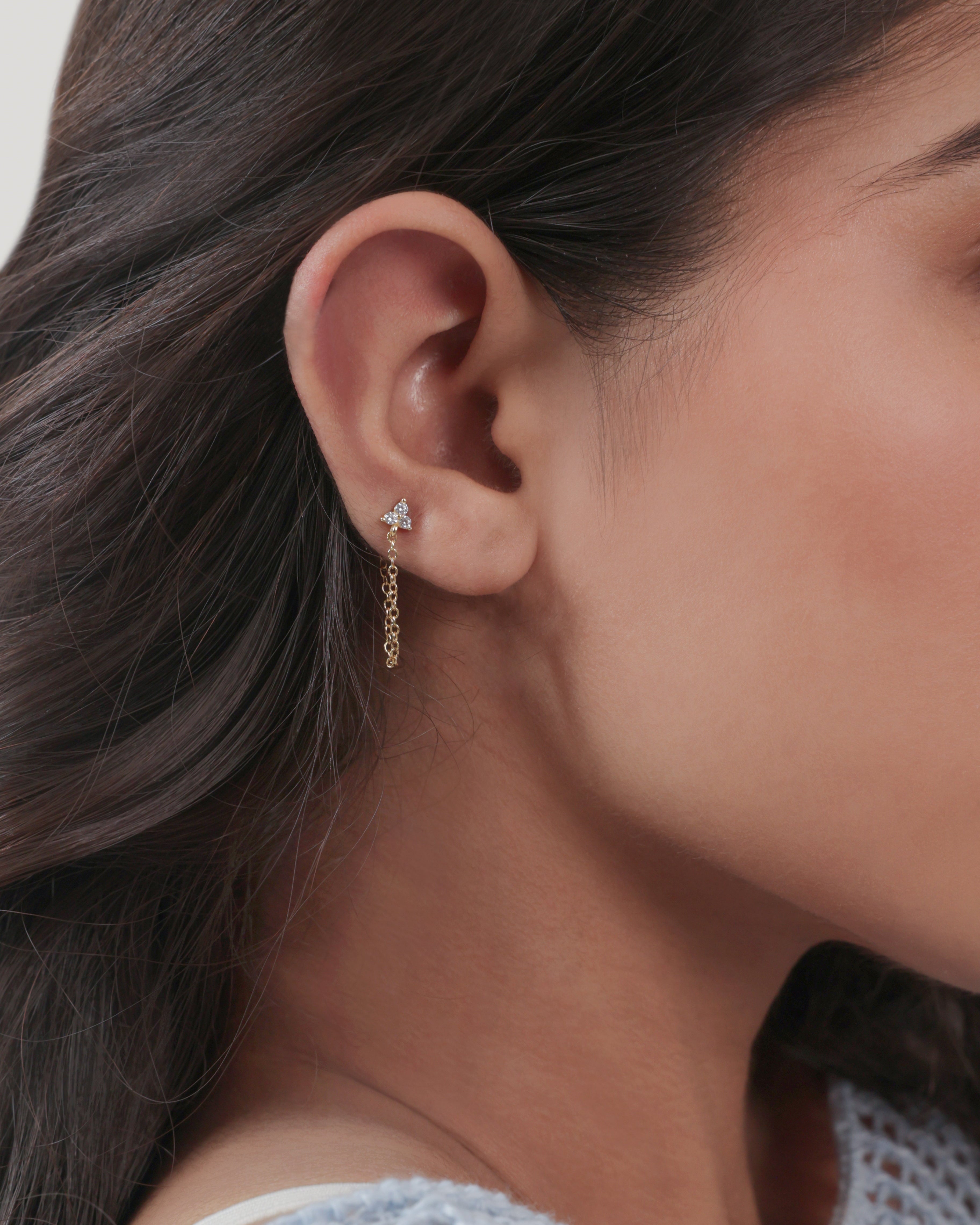 Tri flower chain dangler earring