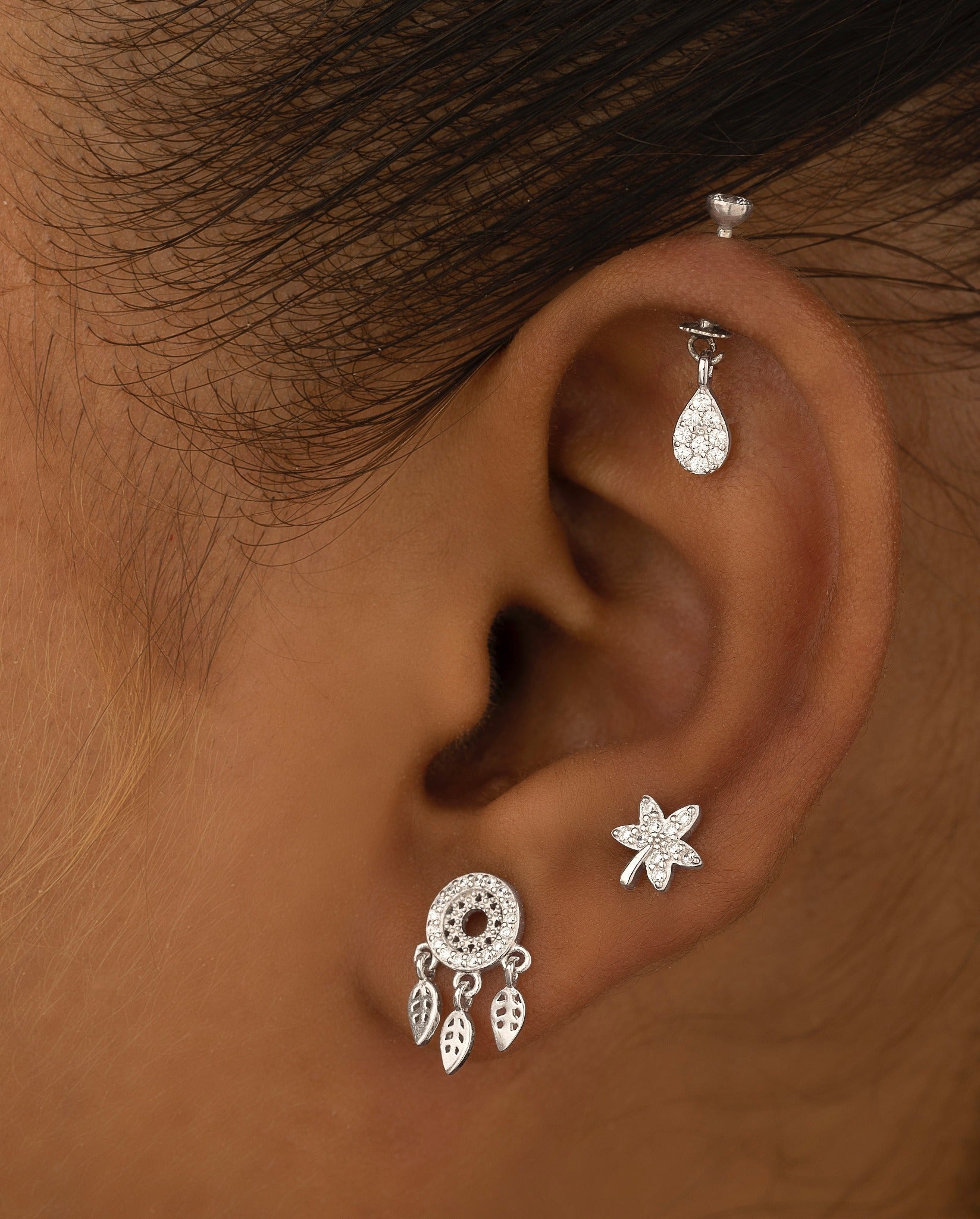 Cubiz zirconia drop - Screw Helix Hanging - 14k gold plated