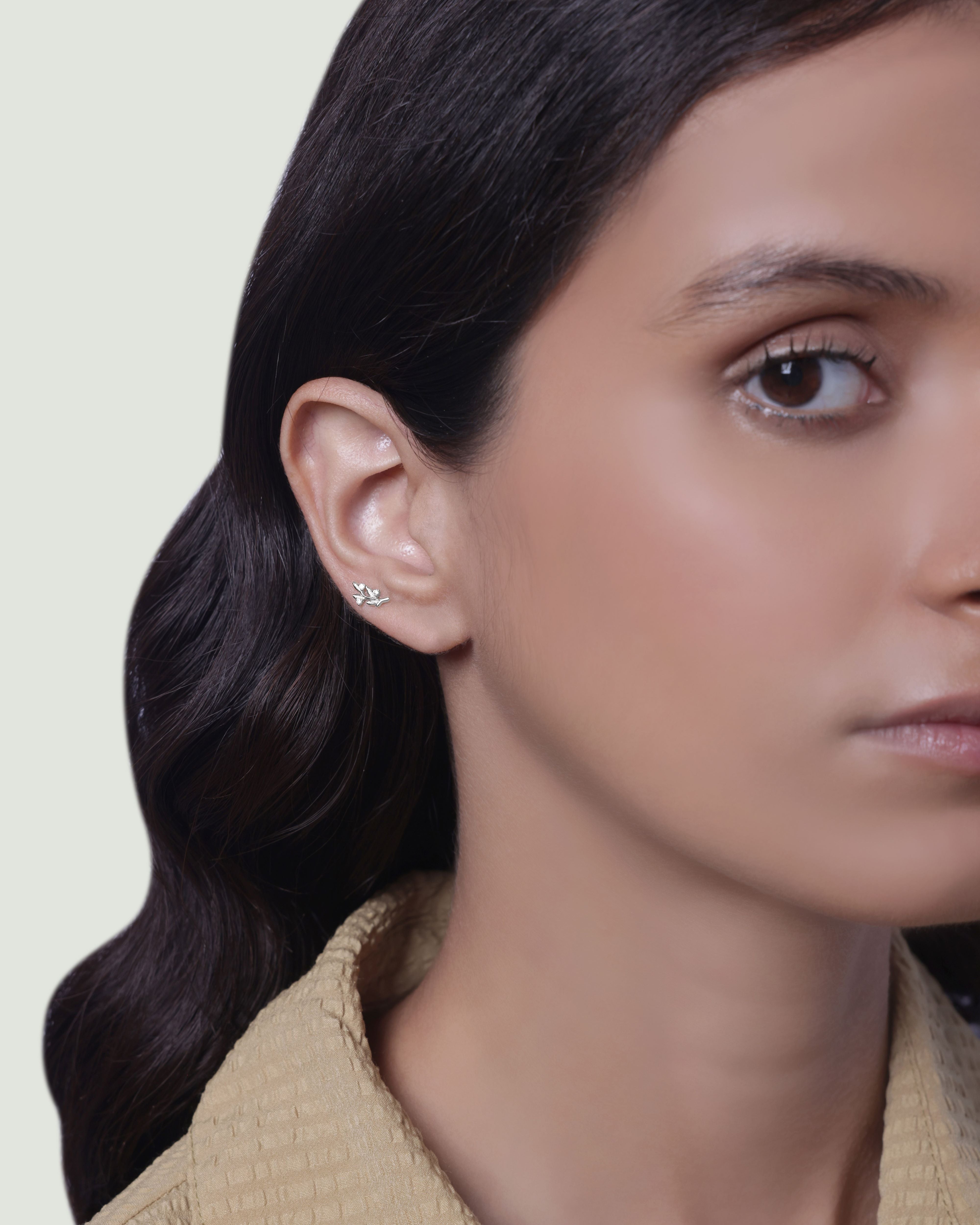 Leaflet Sparkle Stud Earrings