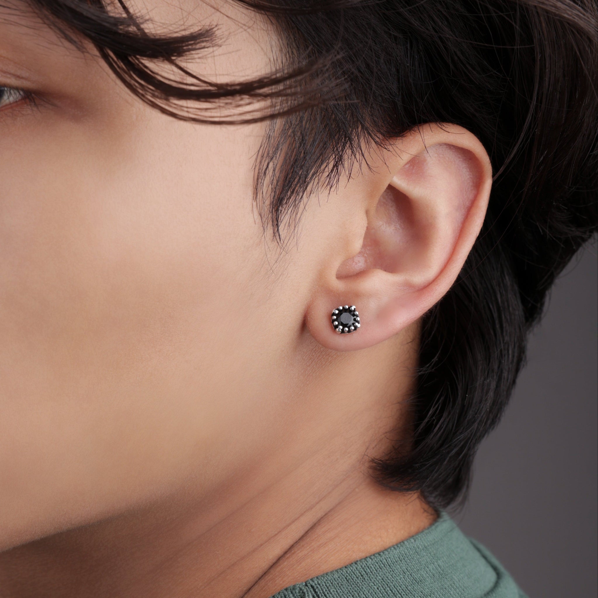 Silver Claw Black Zirconia Stone Stud Earrings For Men's