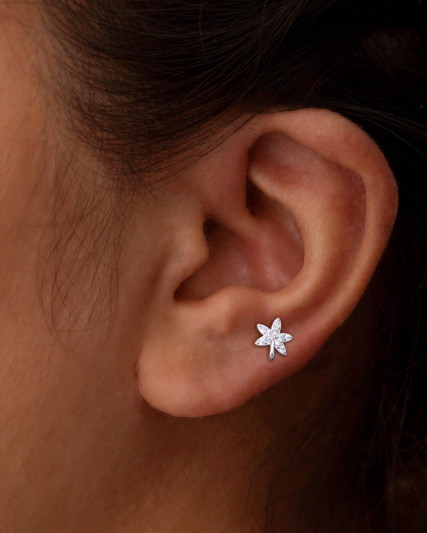 Plant shape stud earring set - Pair
