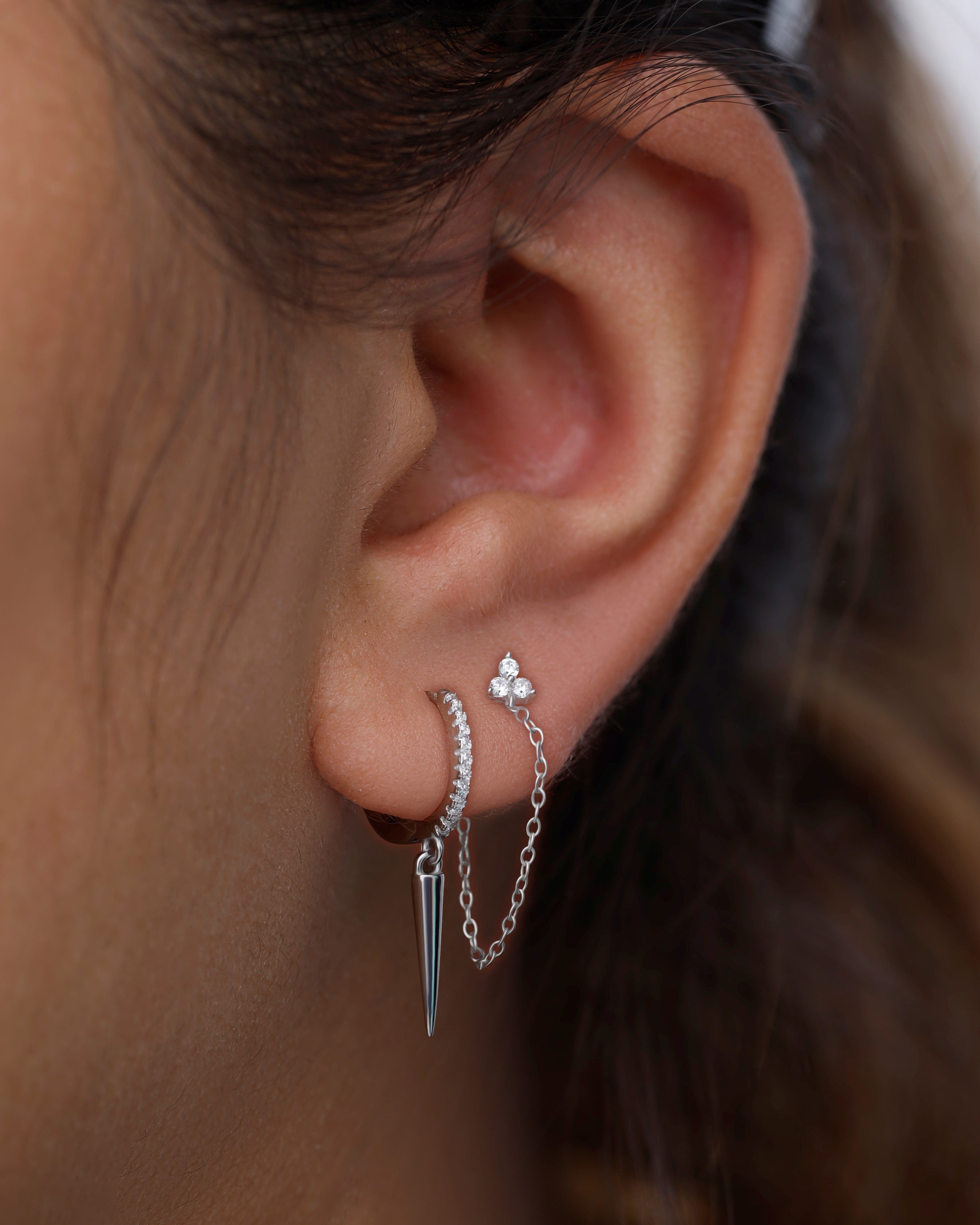 Tri flower chain dangler earring
