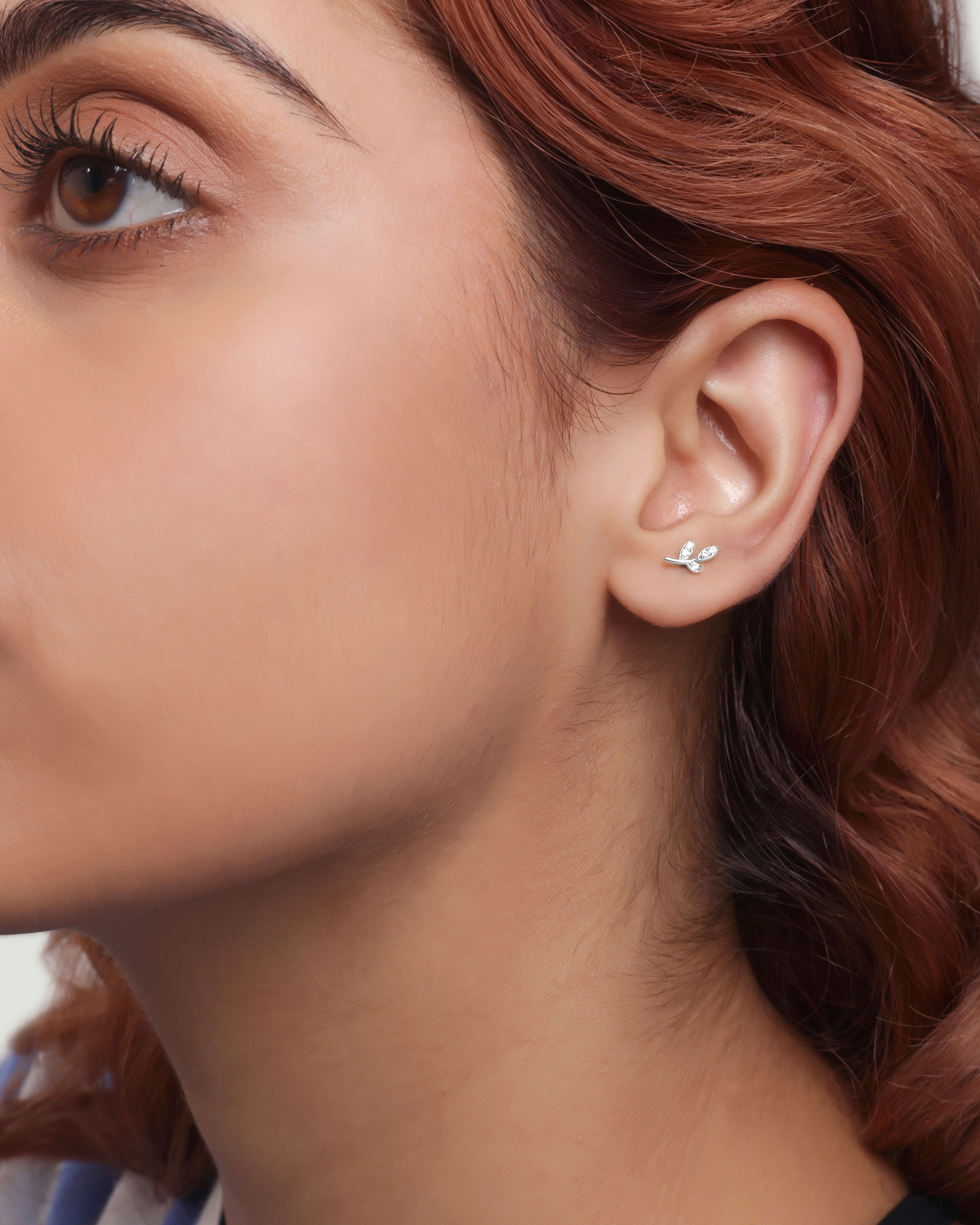 Marqa Leaf Stud Earring