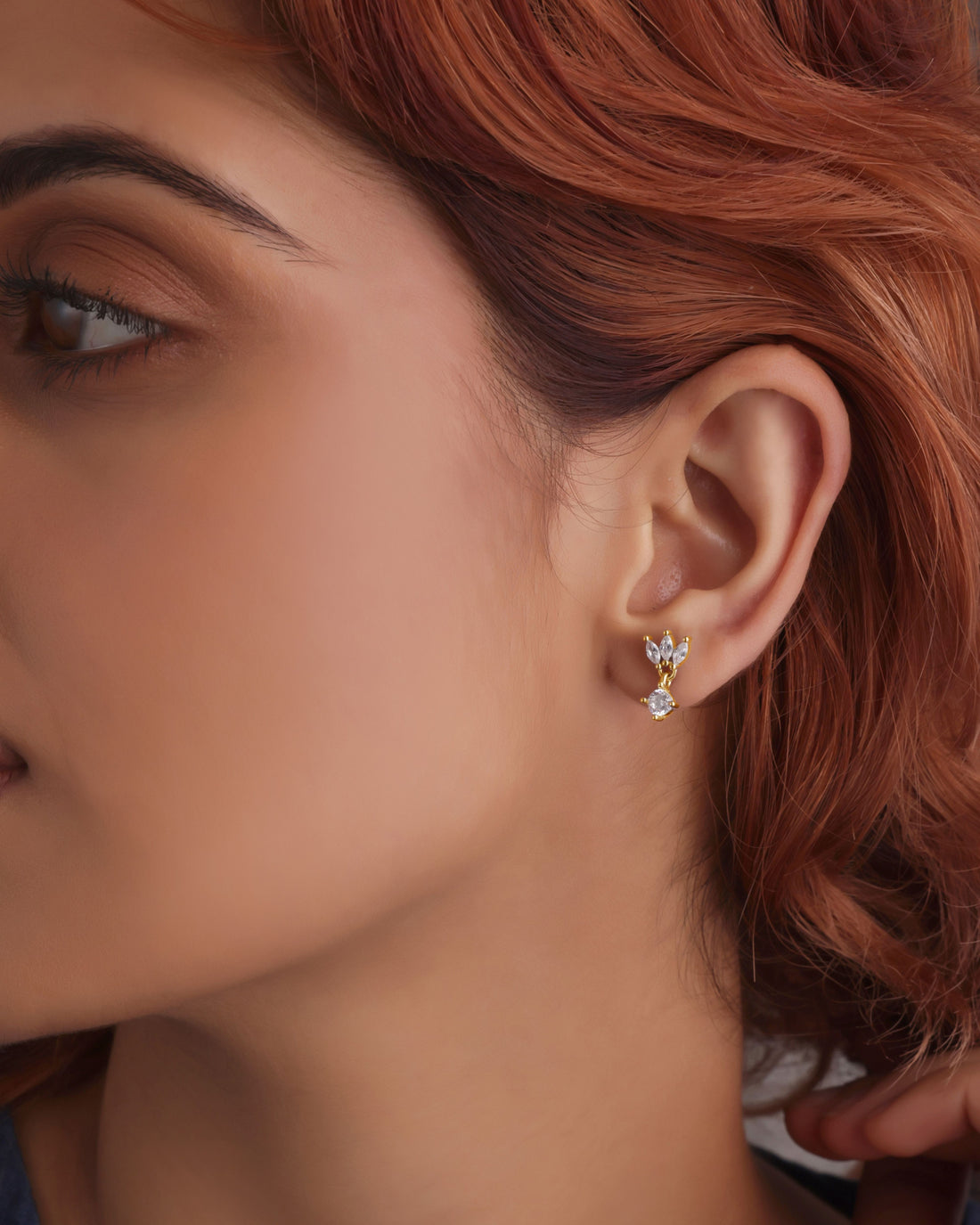 Baguette Lotus With A Zircon Stud Earrings