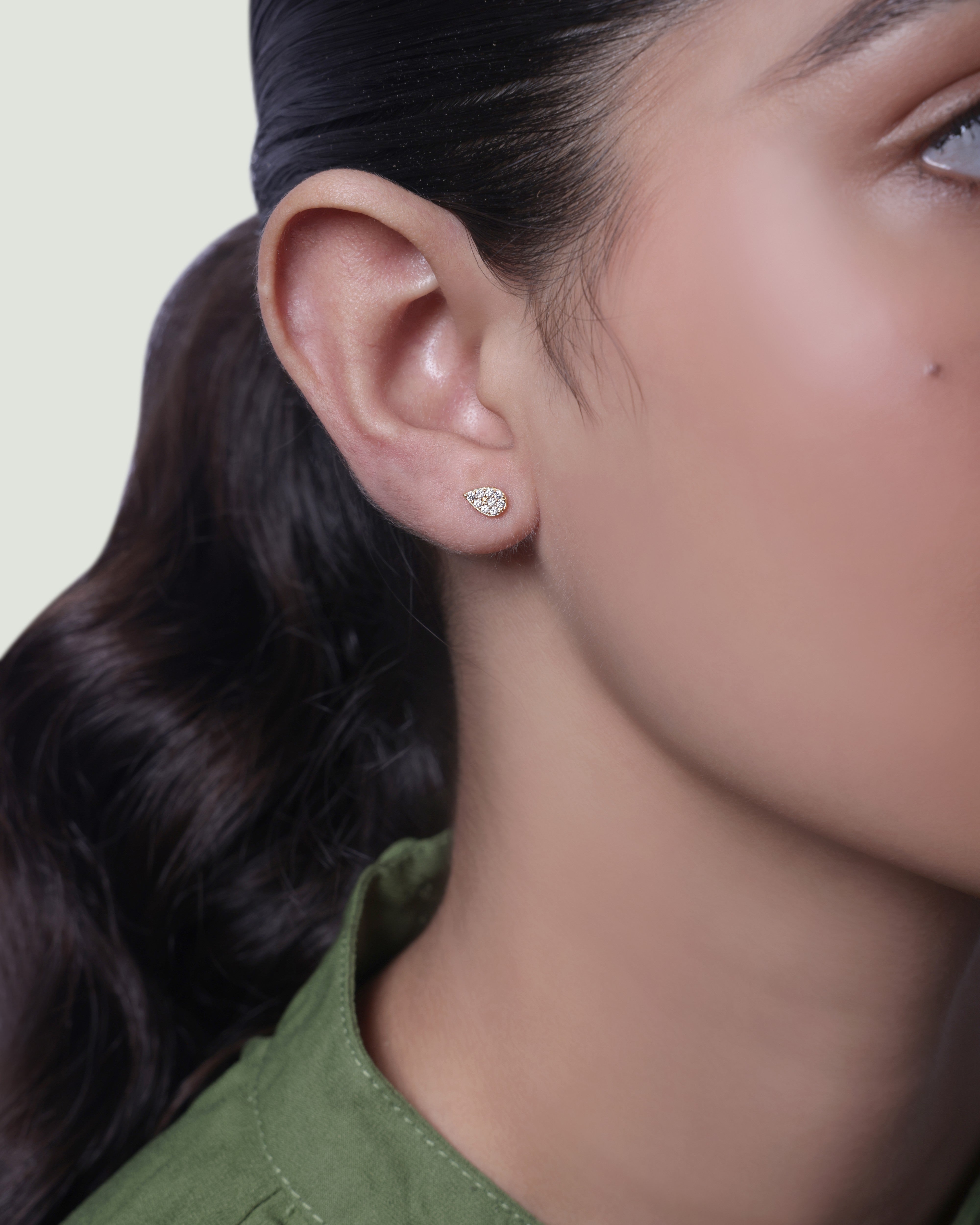 Rain Drop Minimal Stud Earring