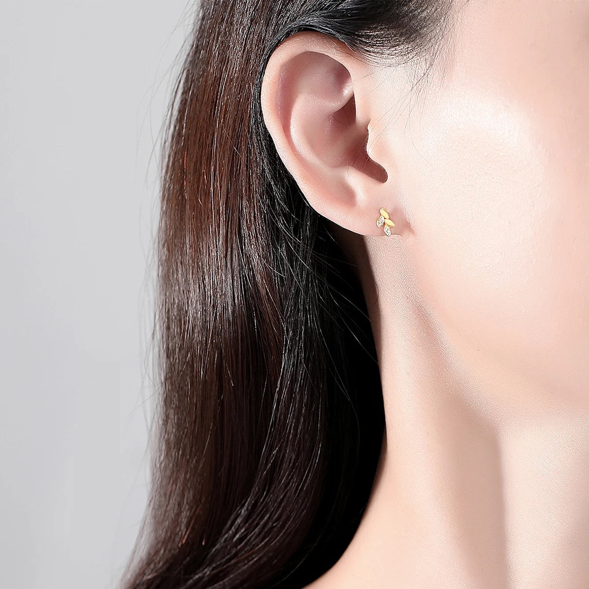 Combination Leaf On ear shot