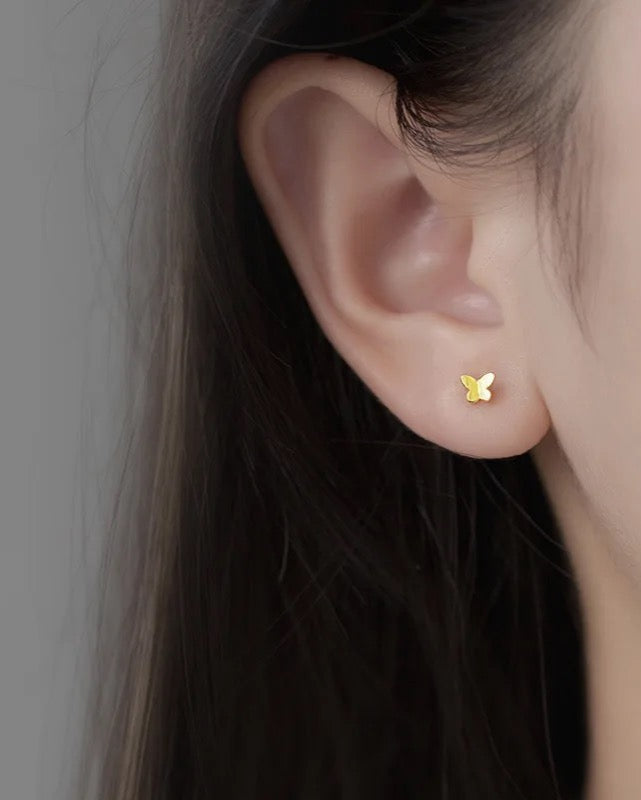 Dainty butterfly stud earring set - Pair