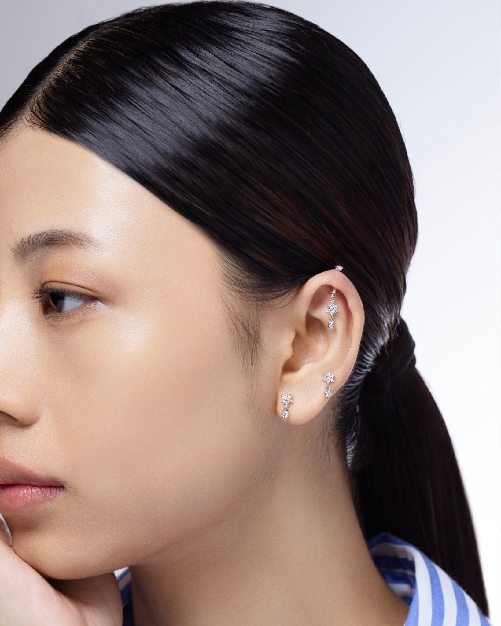 Flower dangler zirconia drop stud earring set - Pair