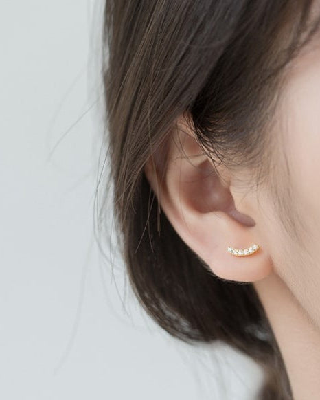 Zirconia studded curve bar stud earring - Pair